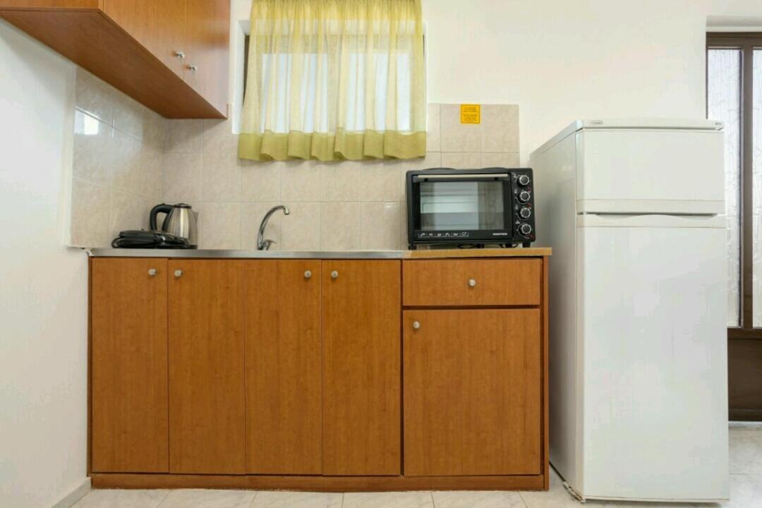 אליקס Eleni Studios & Apartments מראה חיצוני תמונה